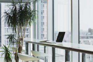 客製化企業禮品：讓品牌深入日常的客製化手機架推薦指南！